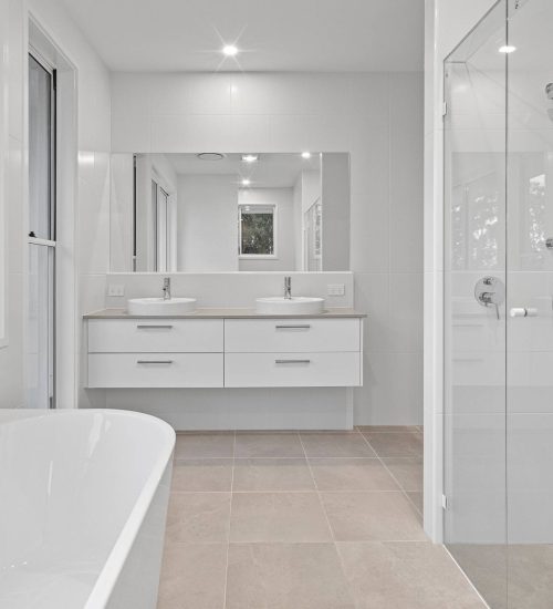 Manor Ridge, a modern qld colonial built by BelCo Constructions